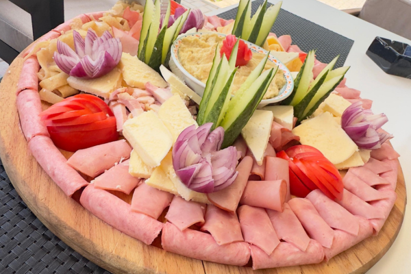 Romanian cuisine at Marabou Resort